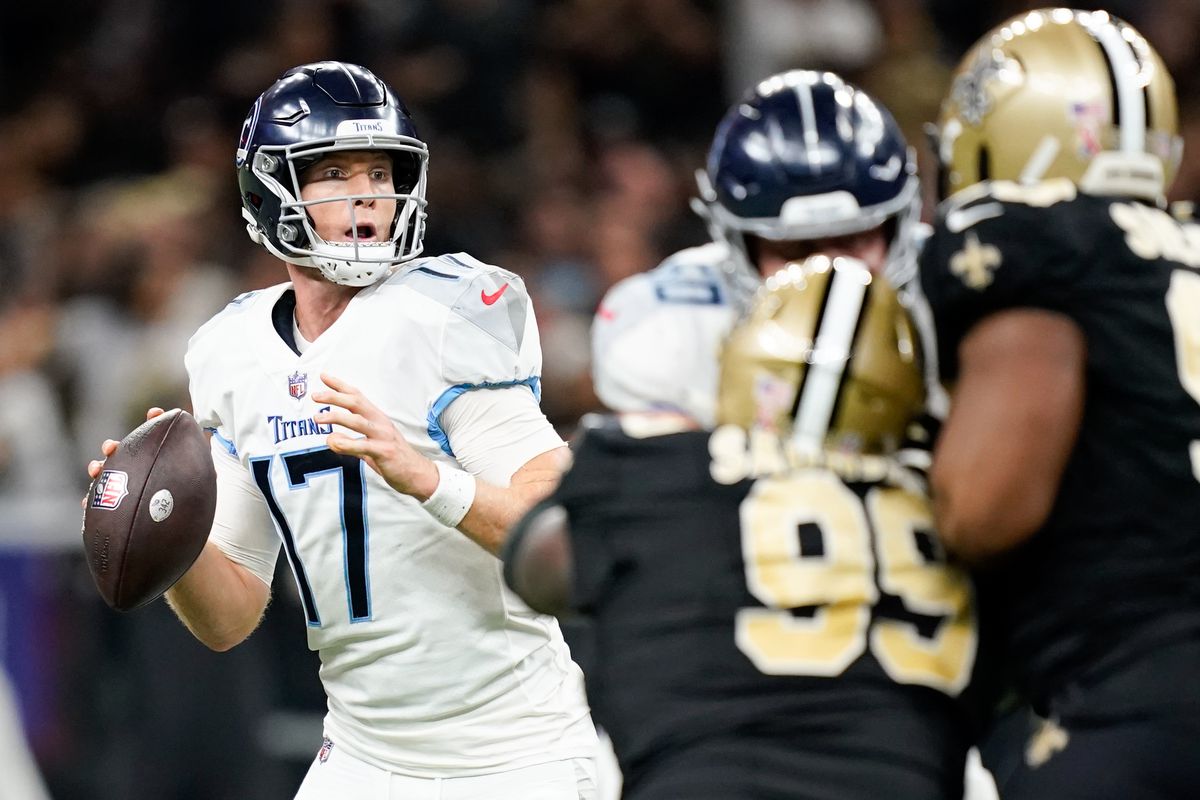 NFL: Tennessee Titans at New Orleans Saints