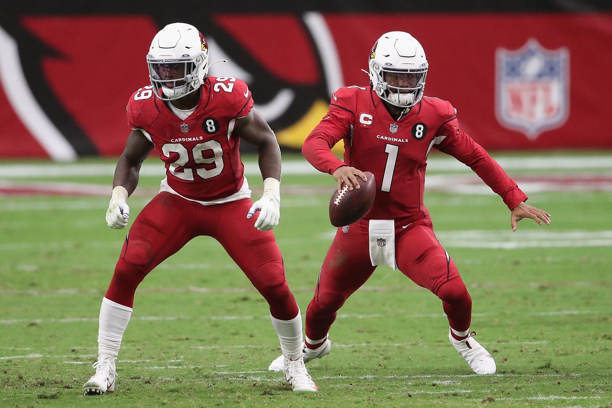 Quarterback Kyler Murray #1 of the Arizona Cardinals scrambles with the football alongside running back Chase Edmonds #29 in the NFL game against the Detroit Lions at State Farm Stadium on September 27, 2020 in Glendale, Arizona. The Lions defeated the Cardinals 26-23.
