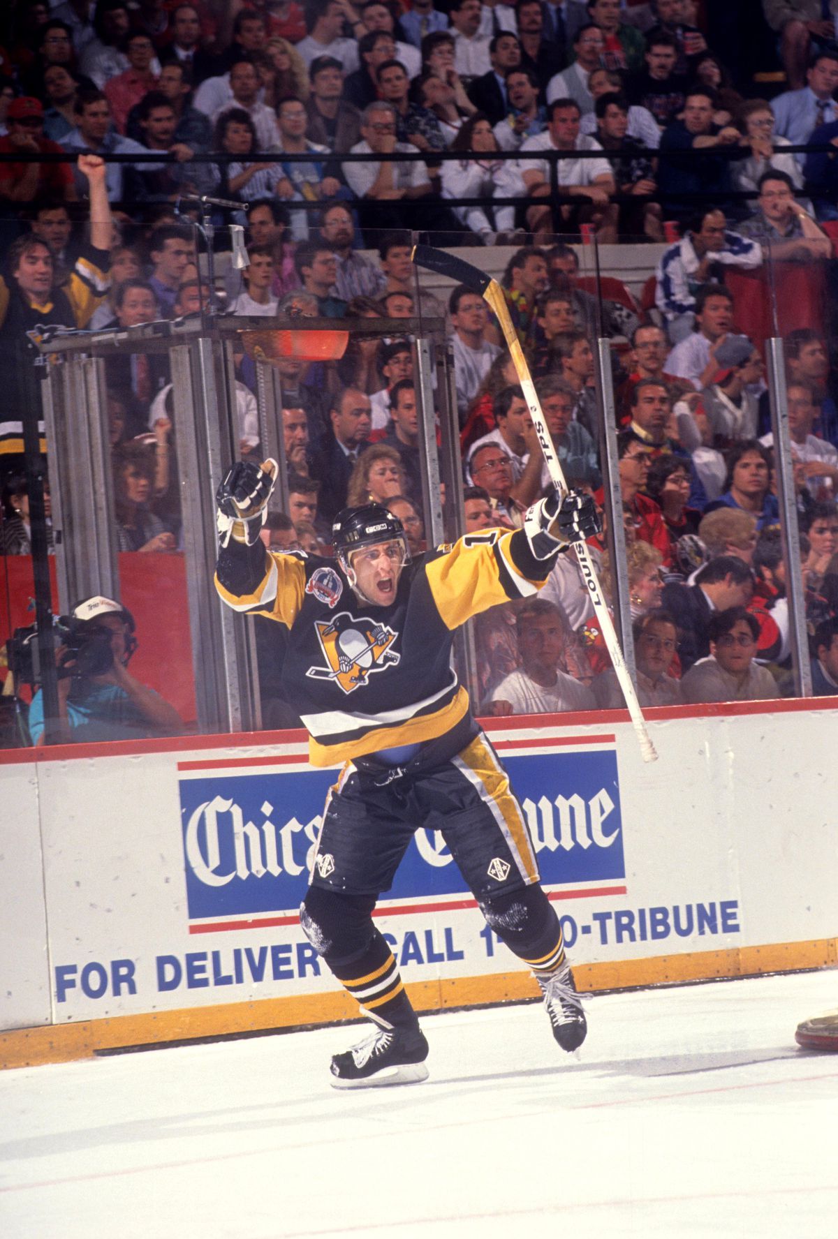1992 Stanley Cup Finals - Game 4: Pittsburgh Penguins v Chicago Blackhawks