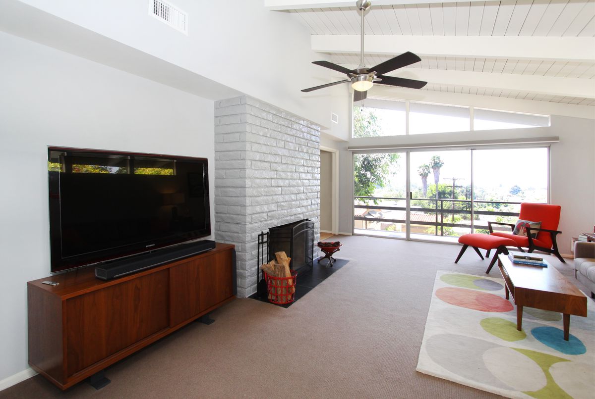 Living room with fireplace