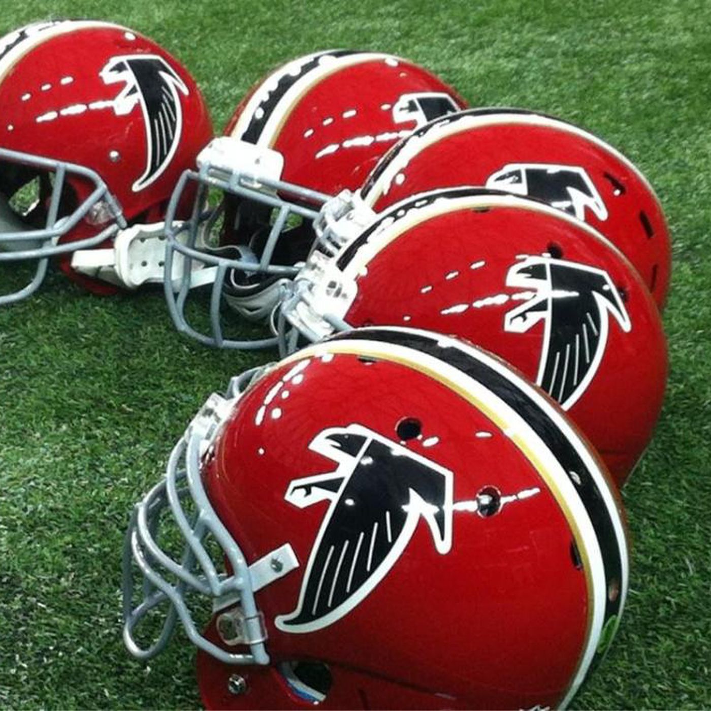 NFL teams can resume using alternate-color helmets starting in