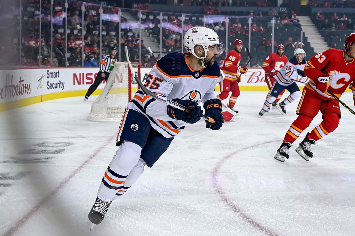 NHL: SEP 26 Preseason - Oilers at Flames