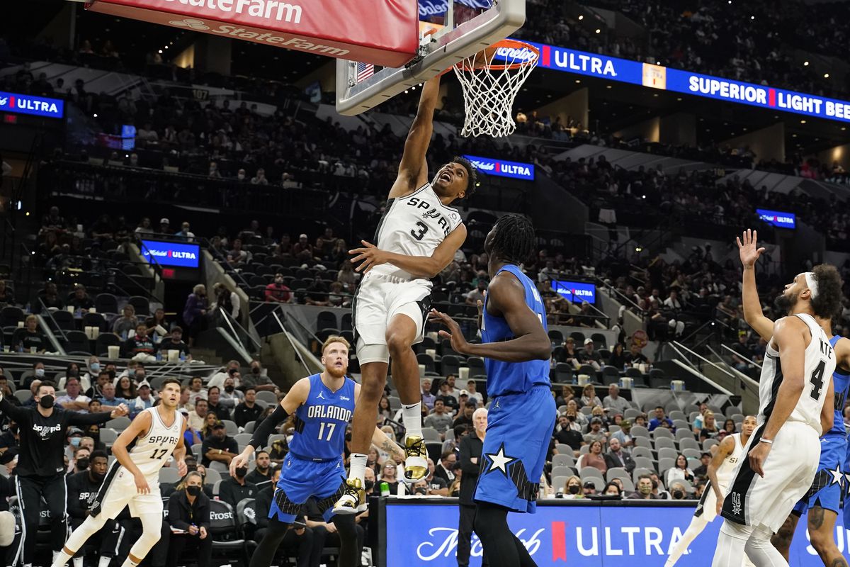 NBA: Orlando Magic at San Antonio Spurs