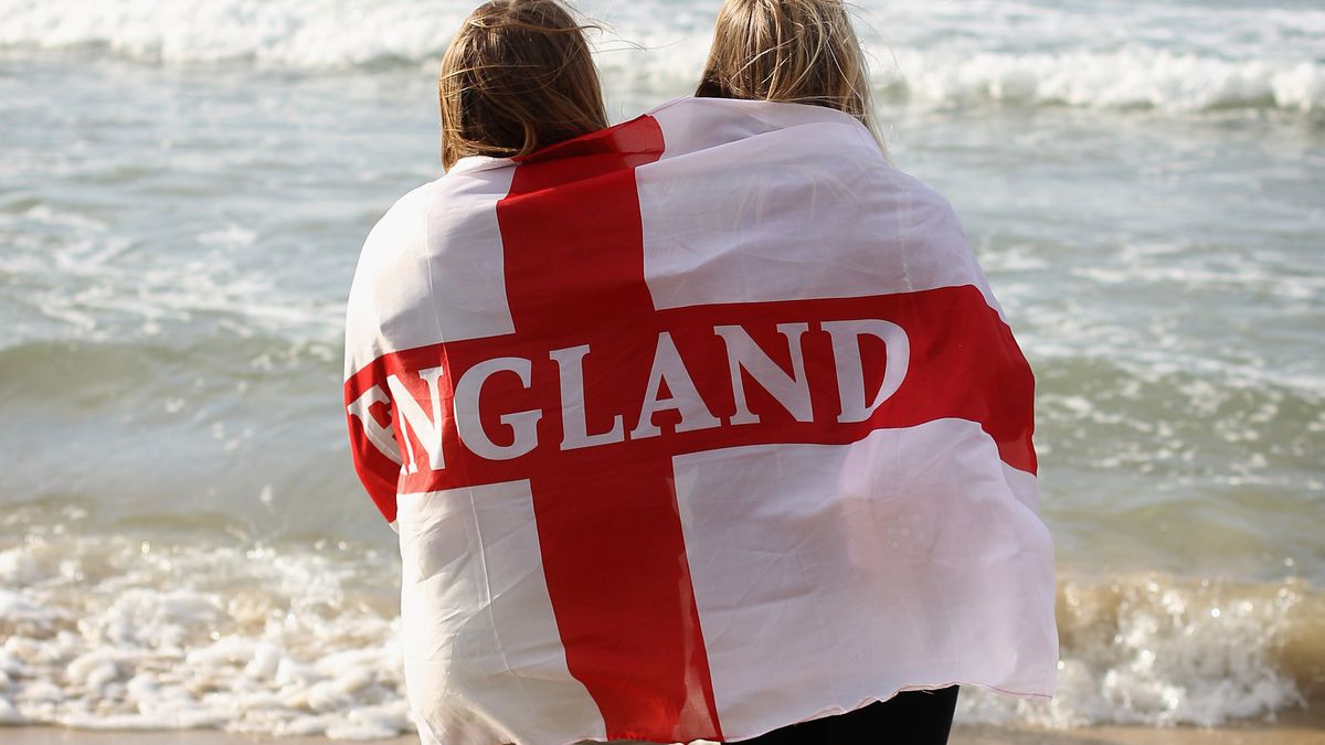 England Fans Prepare For Tomorrow’s World Cup Crunch Match Against Slovenia