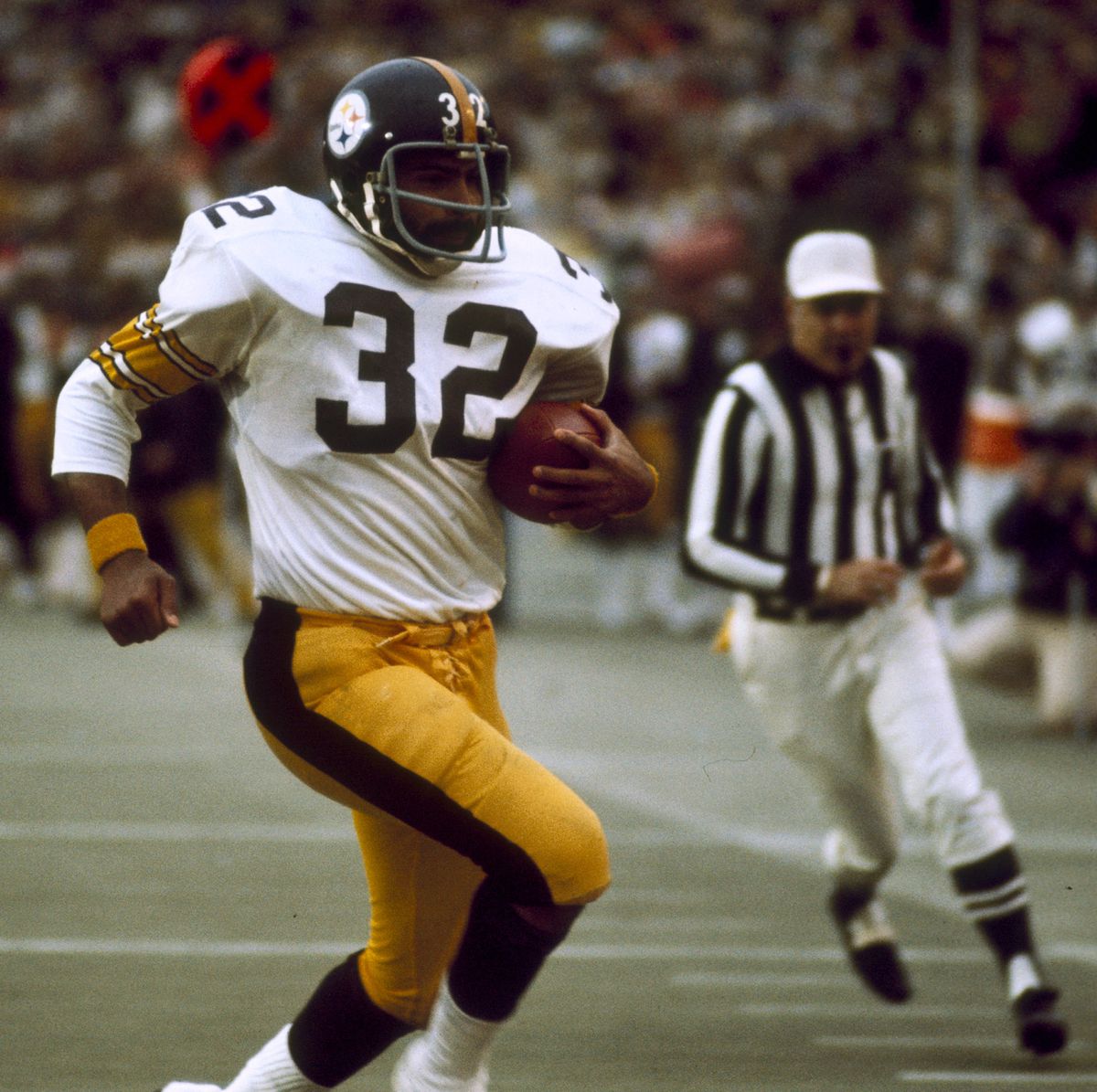 Super Bowl IX - Pittsburgh Steelers vs Minnesota Vikings - January 12, 1975