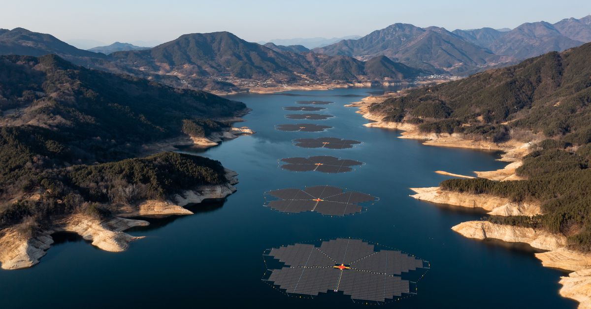 Thousands of cities around the world could power themselves entirely with solar panels floating atop water reservoirs, according to new research. It�