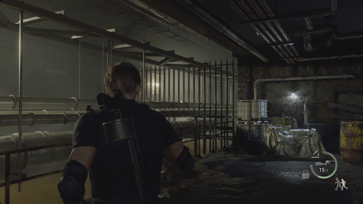 Resident Evil 4&nbsp;remake&nbsp;Leon heading toward a sewer-like tunnel