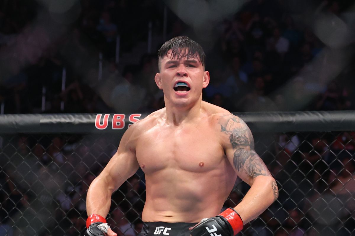 MMA: UFC Fight Night-Long Island - Simon vs Shore