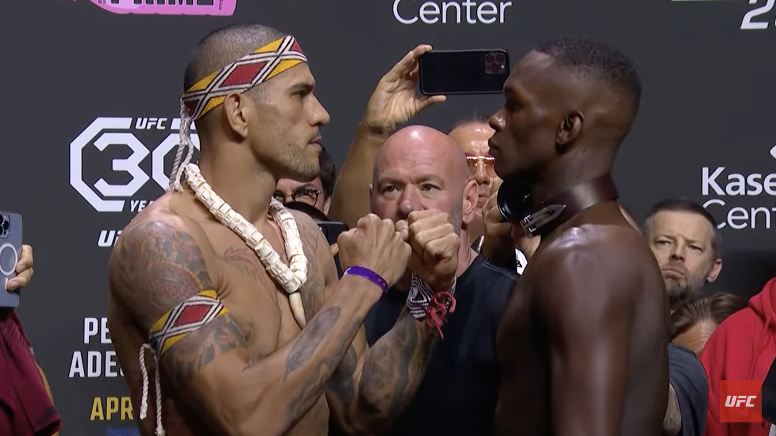 Affrontez-vous !  Vidéo Alex Pereira vs Israel Adesanya 2 de la pesée de l’UFC 287