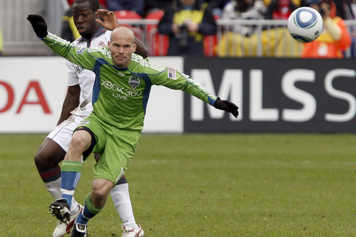 Freddie Ljungberg was key to improved passing the Sounders displayed in Sunday's loss to Toronto.