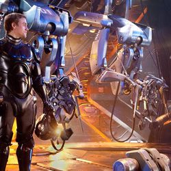 Charlie Hunnam as Raleigh Becket and Rinko Kikuchi as Mako Mori in Warner Bros. Pictures’ and Legendary Pictures’ sci-fi action adventure "Pacific Rim."