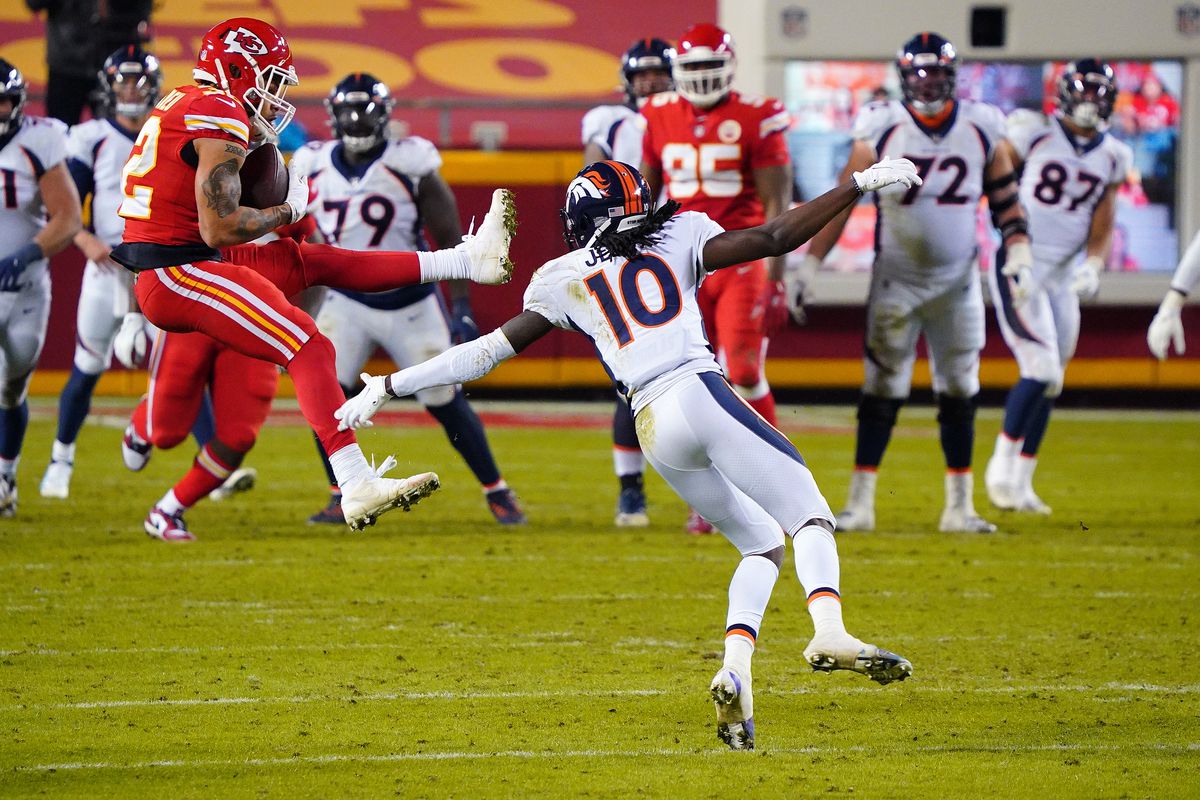 NFL: Denver Broncos at Kansas City Chiefs