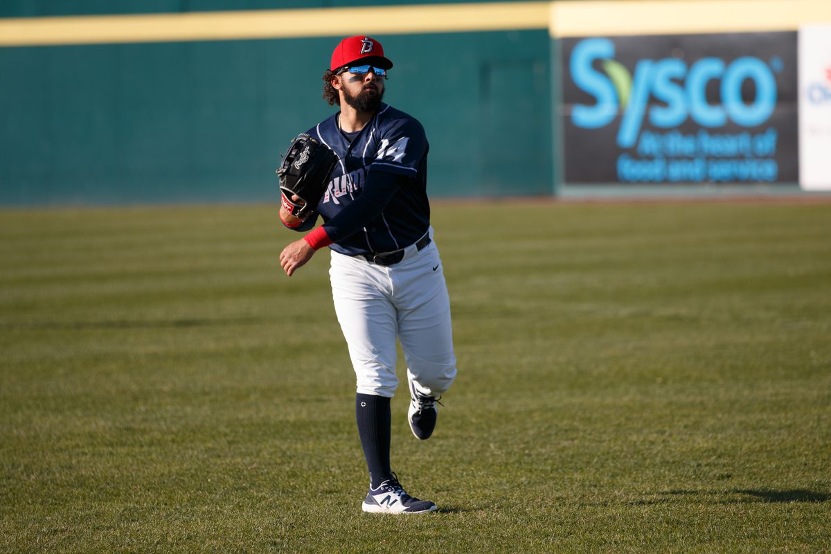 Carlos Cortes warms up before a Binghamton Rumble Ponies game on May 13, 2021.