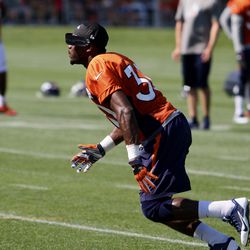 Broncos rookie CB B.J. Lowery wears the new "blinders" during drills on the first day of Training Camp.