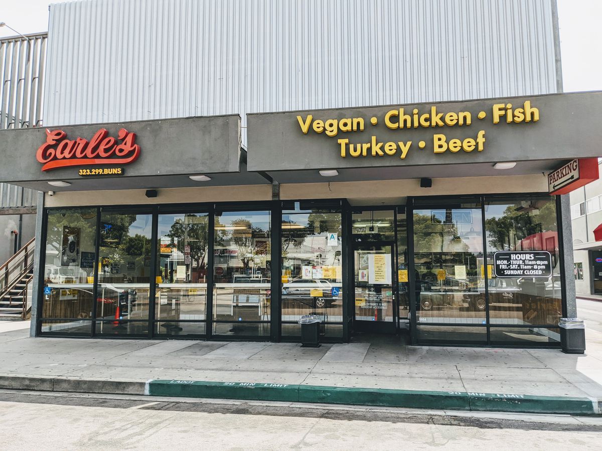 Earle’s on Crenshaw storefront