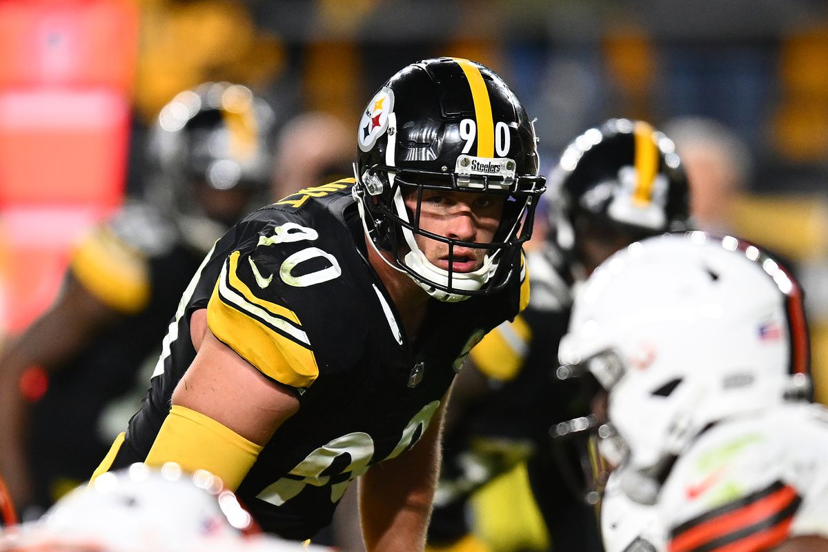 T.J. Watt #90 of the Pittsburgh Steelers in action during the game against the Cleveland Browns at Acrisure Stadium on September 18, 2023 in Pittsburgh, Pennsylvania.