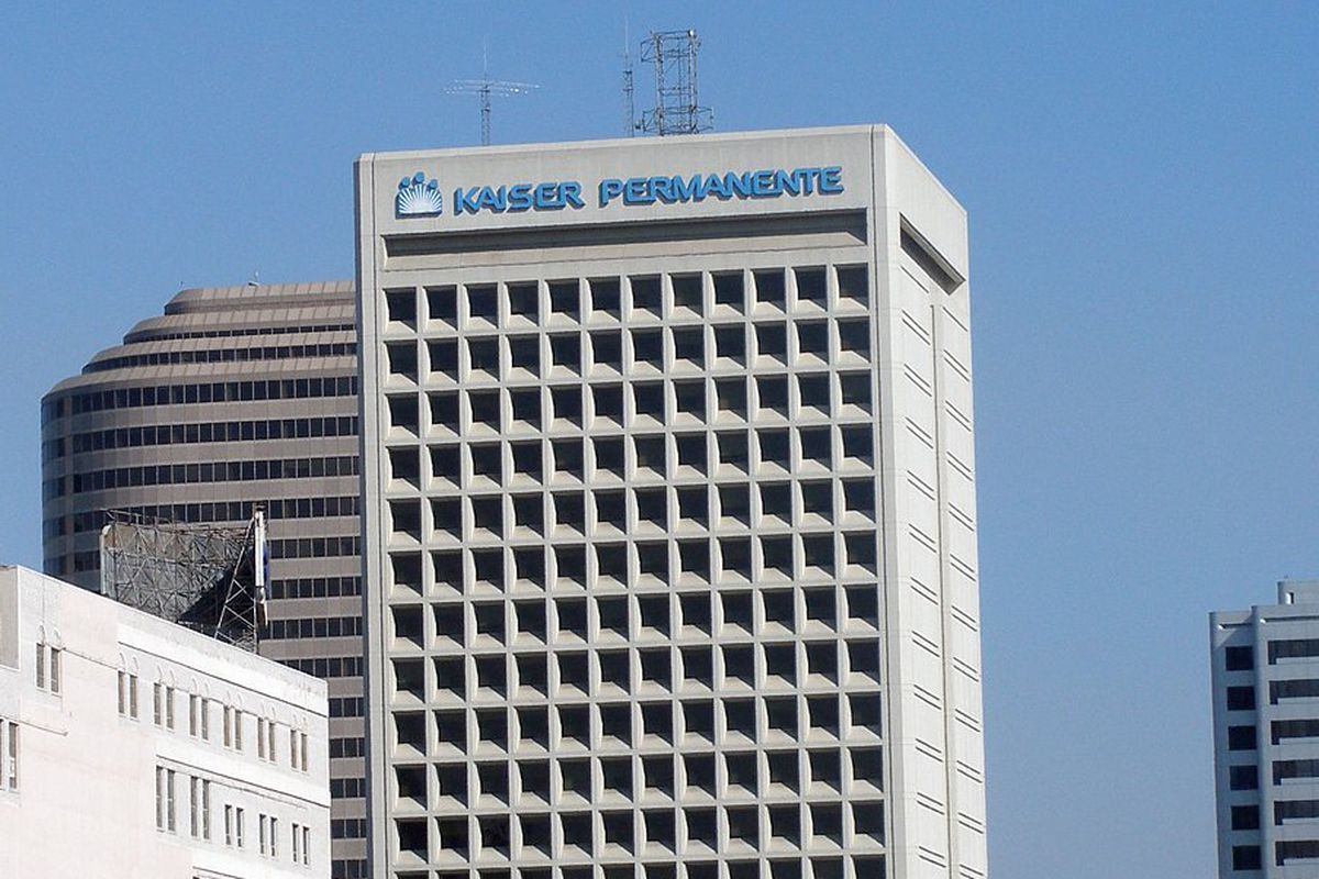 A Kaiser Permanente building in Oakland.