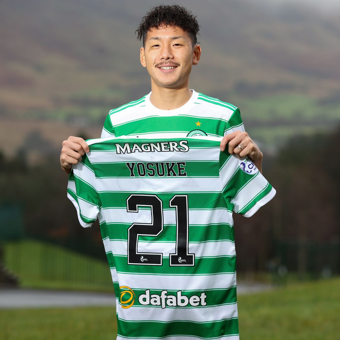 Japanese trio sign for Celtic - /podcast thoughts - The
