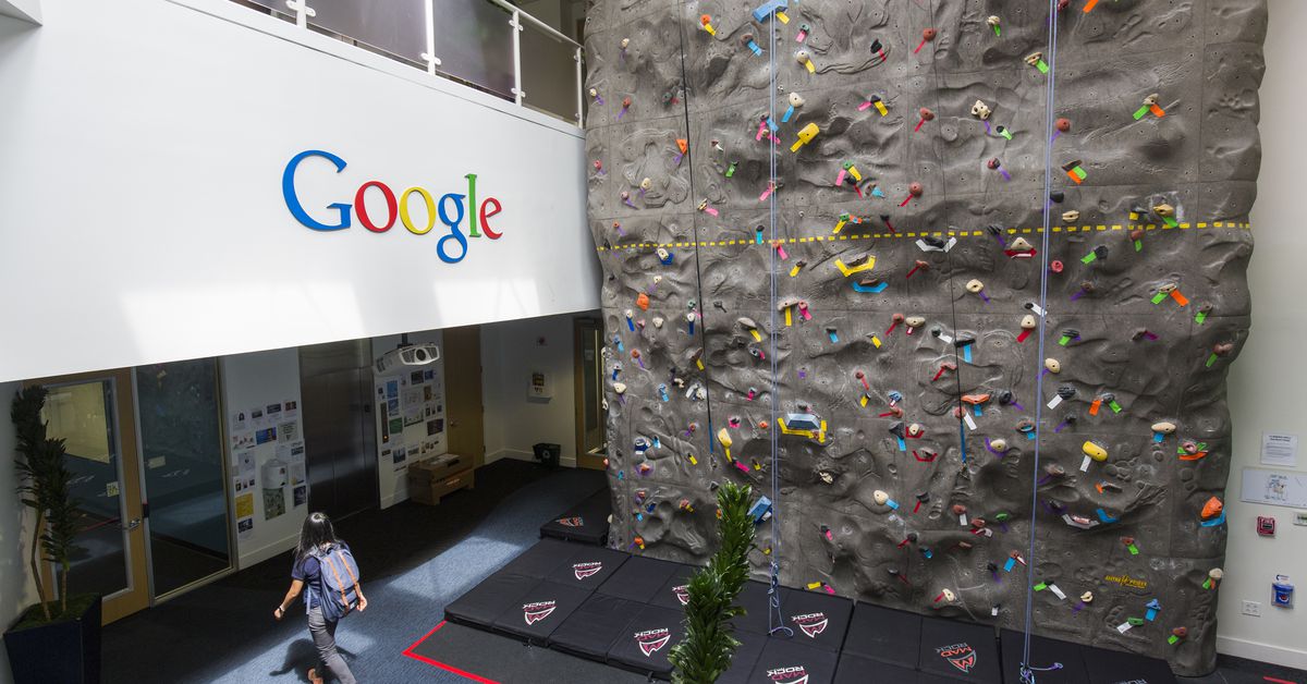 “The party is over”: How Meta and Google are using recession fears to clean house