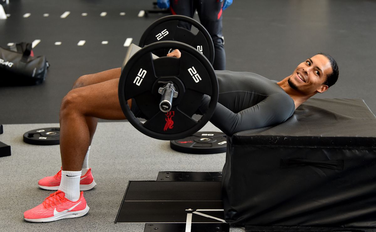 Van Dijk works on glutes, presumably whilst humming Megan Thee Stallion’s “Body.”