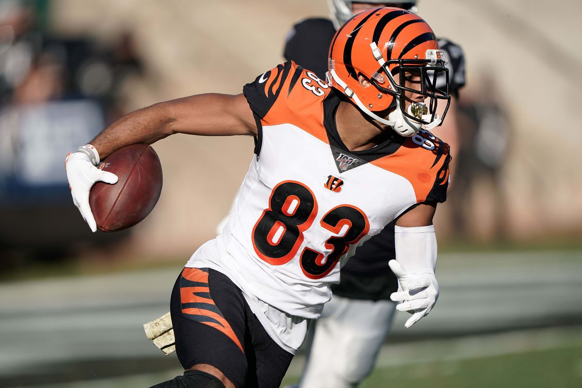 Cincinnati Bengals wide receiver Tyler Boyd runs with the football in the game against the Oakland Raiders during the second quarter at the Oakland Coliseum.&nbsp;