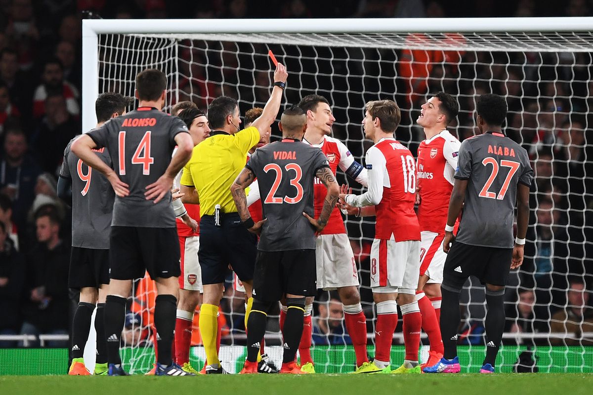 Arsenal FC v FC Bayern Muenchen - UEFA Champions League Round of 16: Second Leg
