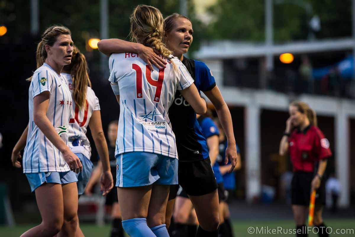 Seattle Reign vs. Chicago Red Stars: Photos