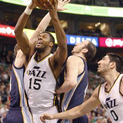 Utah Jazz forward Derrick Favors (15) shoots the ball Wednesday, Feb. 4, 2015, at EnergySolutions Arena. The Grizzlies beat the Jazz, 100-90.