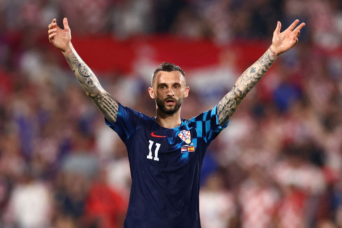 This is mad' - Barcelona target Marcelo Brozovic responds to transfer  rumors - Barca Blaugranes
