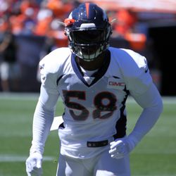 Broncos LB Von Miller reads and reacts