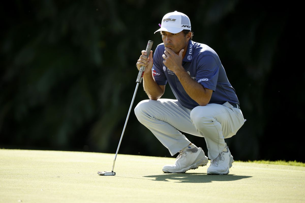 Kevin Kisner of the United States lines up a putt on the first green during the first round of the Sony Open in Hawaii at Waialae Country Club on January 13, 2022 in Honolulu, Hawaii.