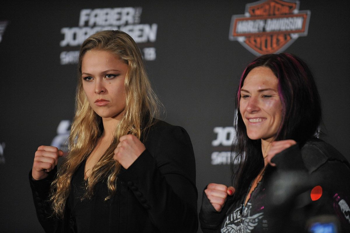 'Ultimate FIghter' 18 coaches Ronda Rousey (left) and Cat Zingano