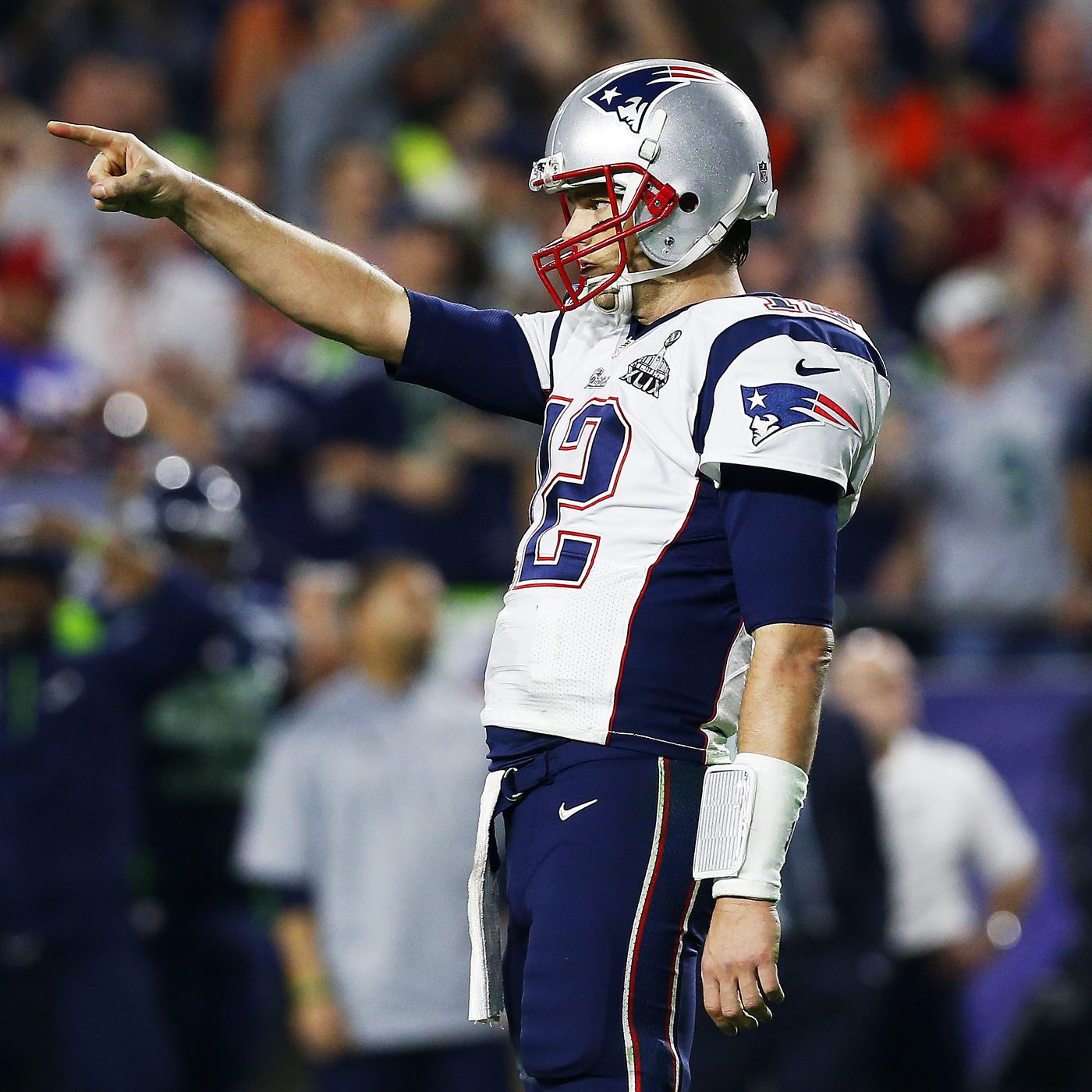 How Tom Brady got surgical with the Seahawks defense to win Super