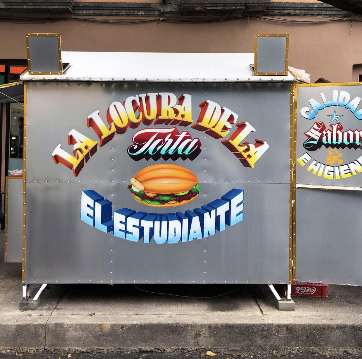 Before and after photos of two food stands. One advertises La Locura de la Torta El Estudiante in bold lettering with an illustration of a torta. The other advertises Yovas Jugos y Algo Mas with fruit illustrations. Both are replaced with a small sign for the Cuauhtémoc district in the later photos.