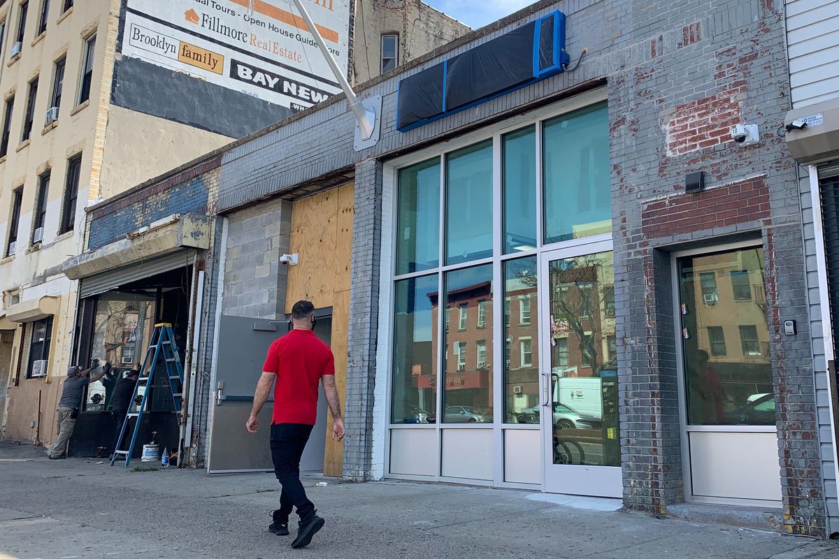 The new location of the Bush Terminal Post Office in Sunset Park on Fourth Avenue was under construction, Aug. 21, 2020.