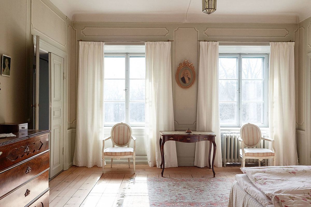 apartment in Swedish castle