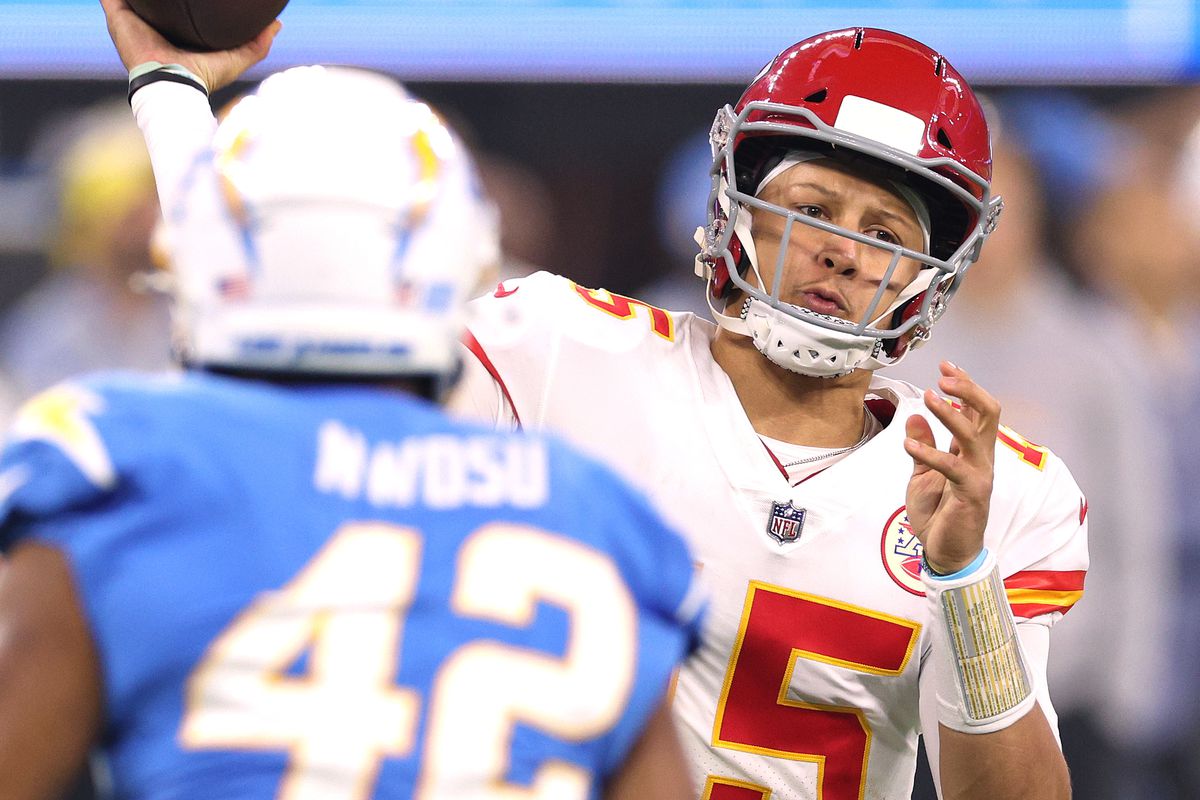 Chiefs vs. Chargers Week 11: Predictions from Arrowhead Pride
