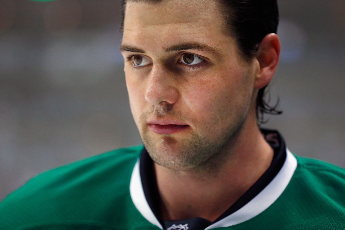 Jamie Benn with a possibly lurid gaze towards the Art Ross Trophy (not pictured)