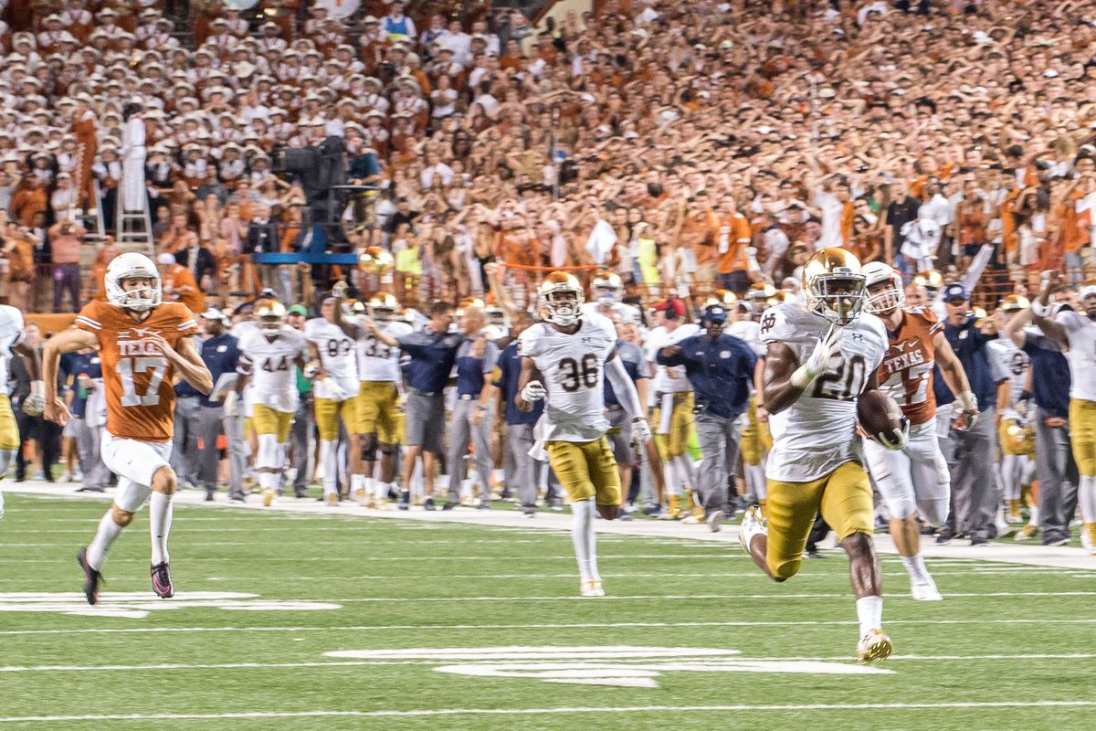 NCAA Football: Notre Dame at Texas