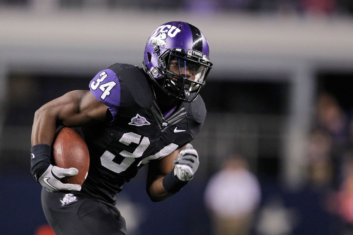 Ed Wesley #34 of the TCU Horned Frogs
