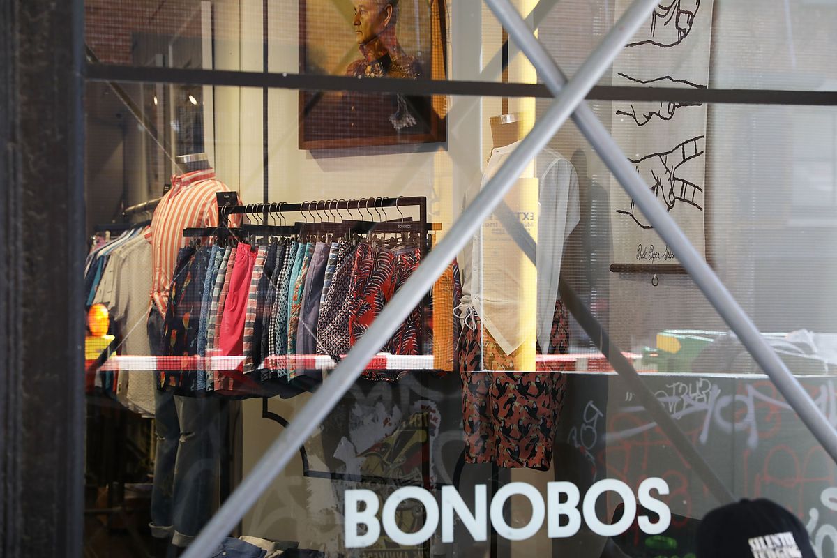 Clothing retailers like Bonobos, Everlane, and Reformation are all cashless. 