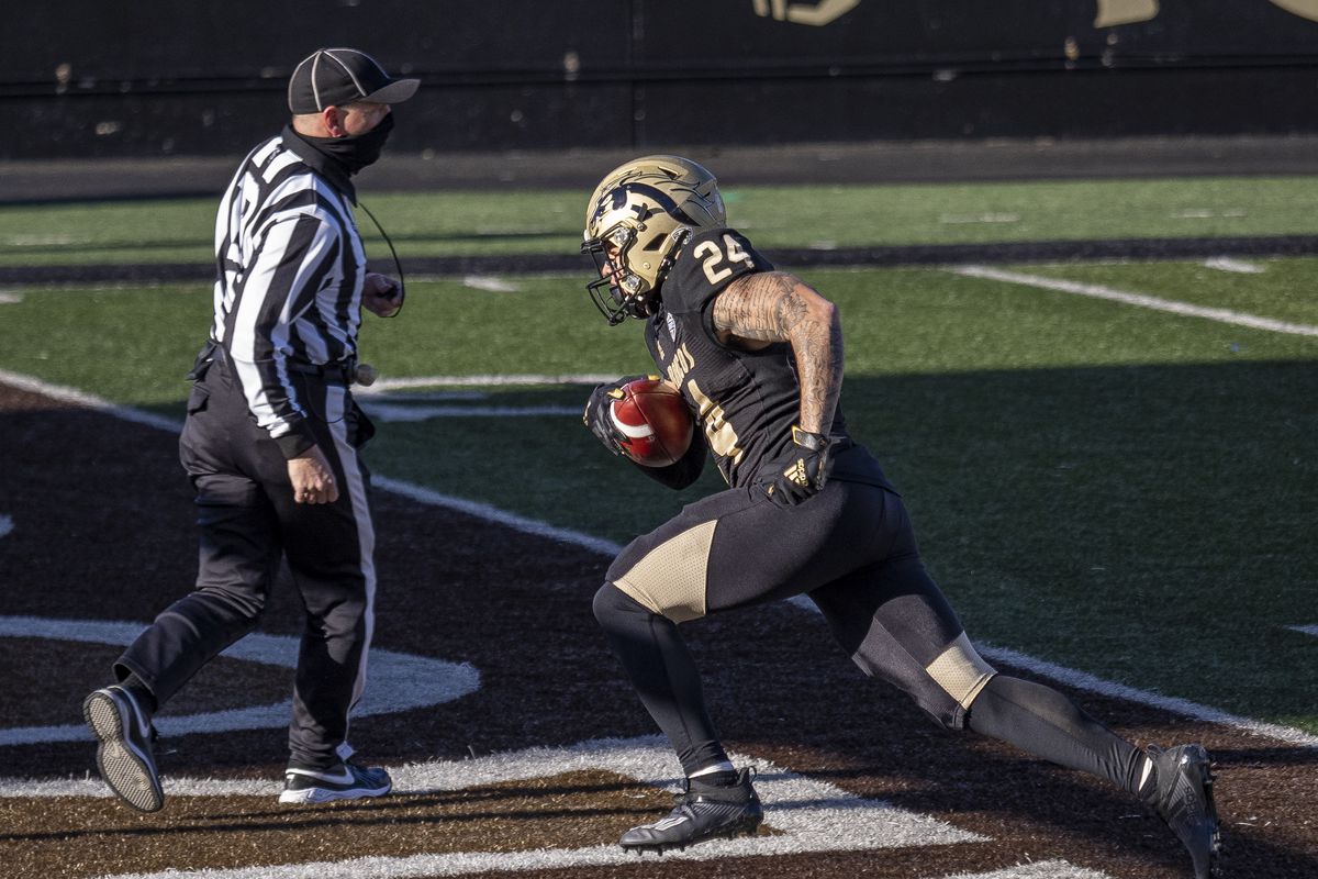 Western Michigan Broncos wide receiver Skyy Moore scores a touchdown during the college football game between the Northern Illinois Huskies and Western Michigan Broncos on November 28, 2020, at Waldo Stadium in Kalamazoo, MI.
