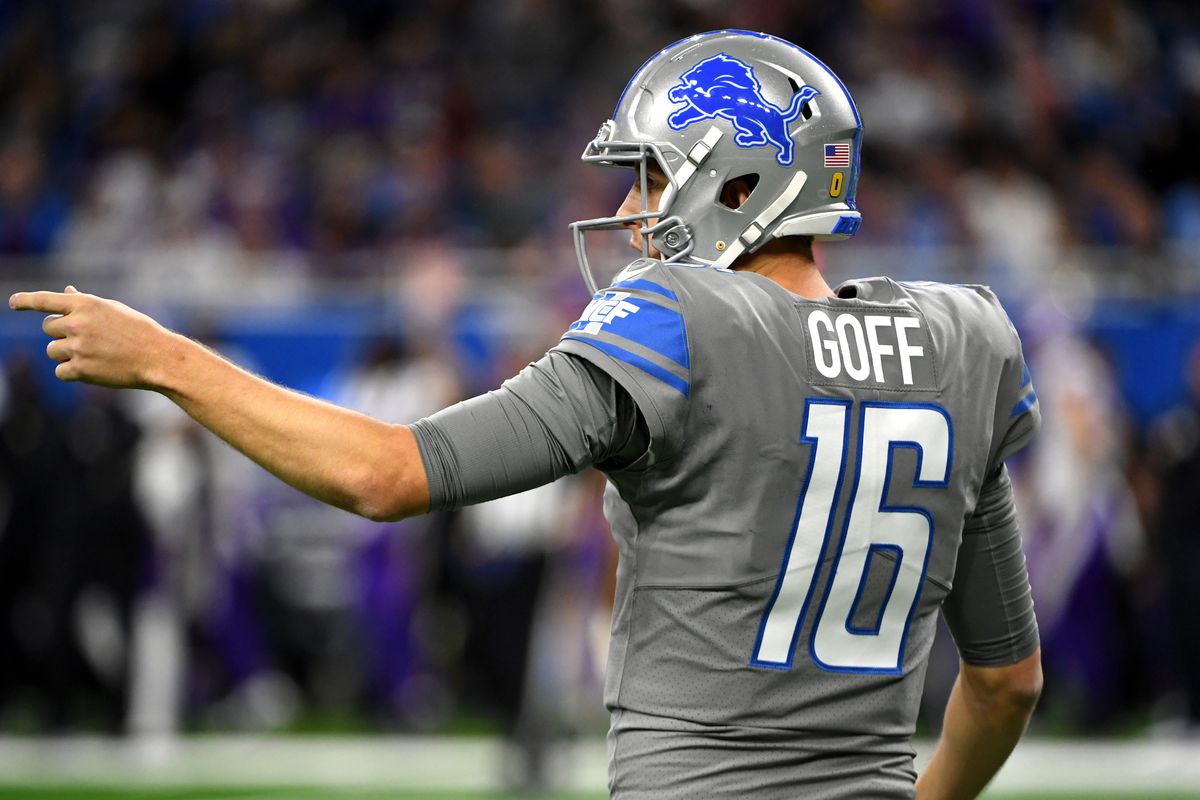 Jared Goff #16 of the Detroit Lions makes a call on the field during the first half against the Minnesota Vikings at Ford Field on December 05, 2021 in Detroit, Michigan.