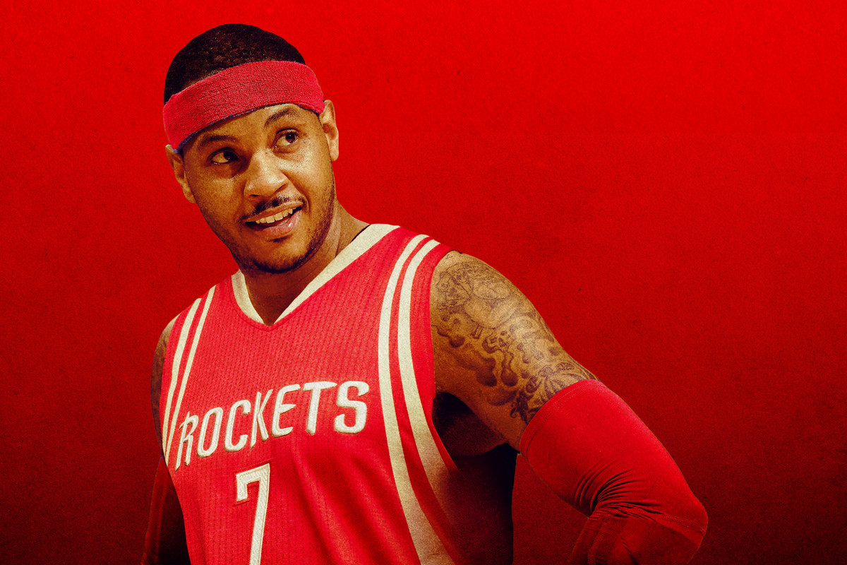 Carmelo Anthony wearing a Rockets jersey