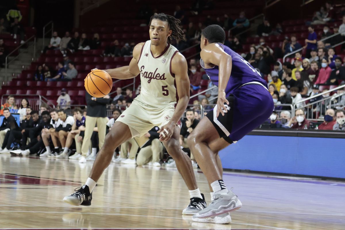 COLLEGE BASKETBALL: NOV 12 Holy Cross at Boston College