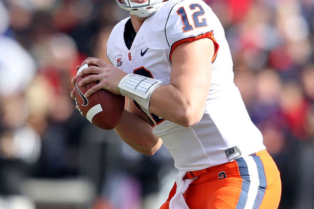 CINCINNATI - OCTOBER 30:  Ryan Nassib #12 of the Syracuse Orange looks to throw a pass during the Big East Conference game against the Cincinnati Bearcats at Nippert Stadium on October 30 2010 in Cincinnati Ohio.  (Photo by Andy Lyons/Getty Images)