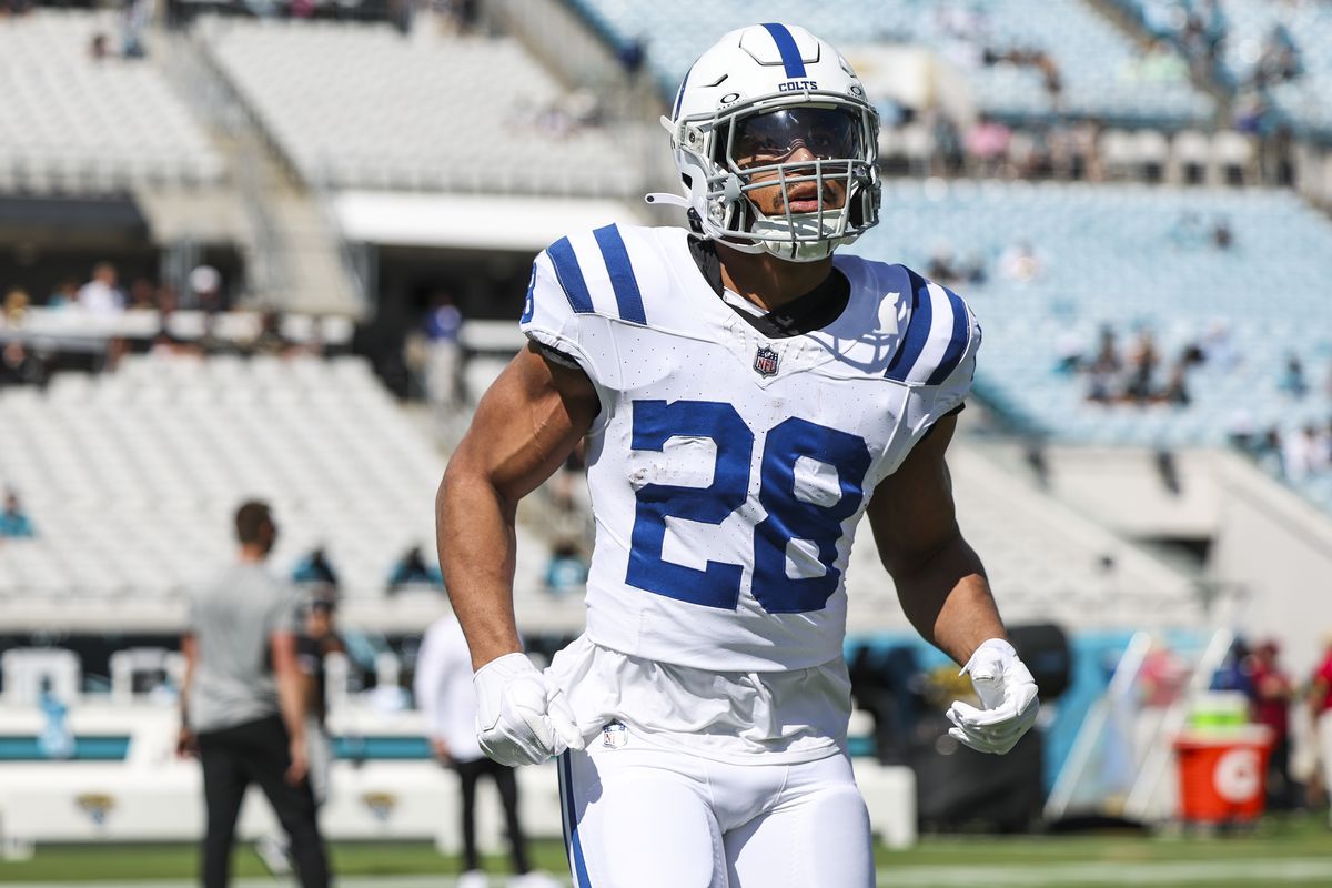 Jonathan Taylor #28 of the Indianapolis Colts warms up prior to an NFL game against the Jacksonville Jaguars at EverBank Field on October 15, 2023 in Jacksonville, Florida.