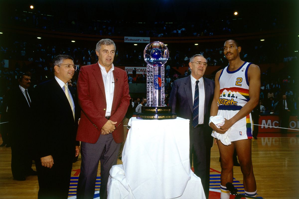 ROME, ITALY - OCTOBER 22: NBA Commissioner David Stern, Doug Moe, Boris Stankovic of FIBA and Alex English #2 of the Denver Nuggets pose for a photo against Jugoplastika Split as part of the 1989 McDonald's Championships. 