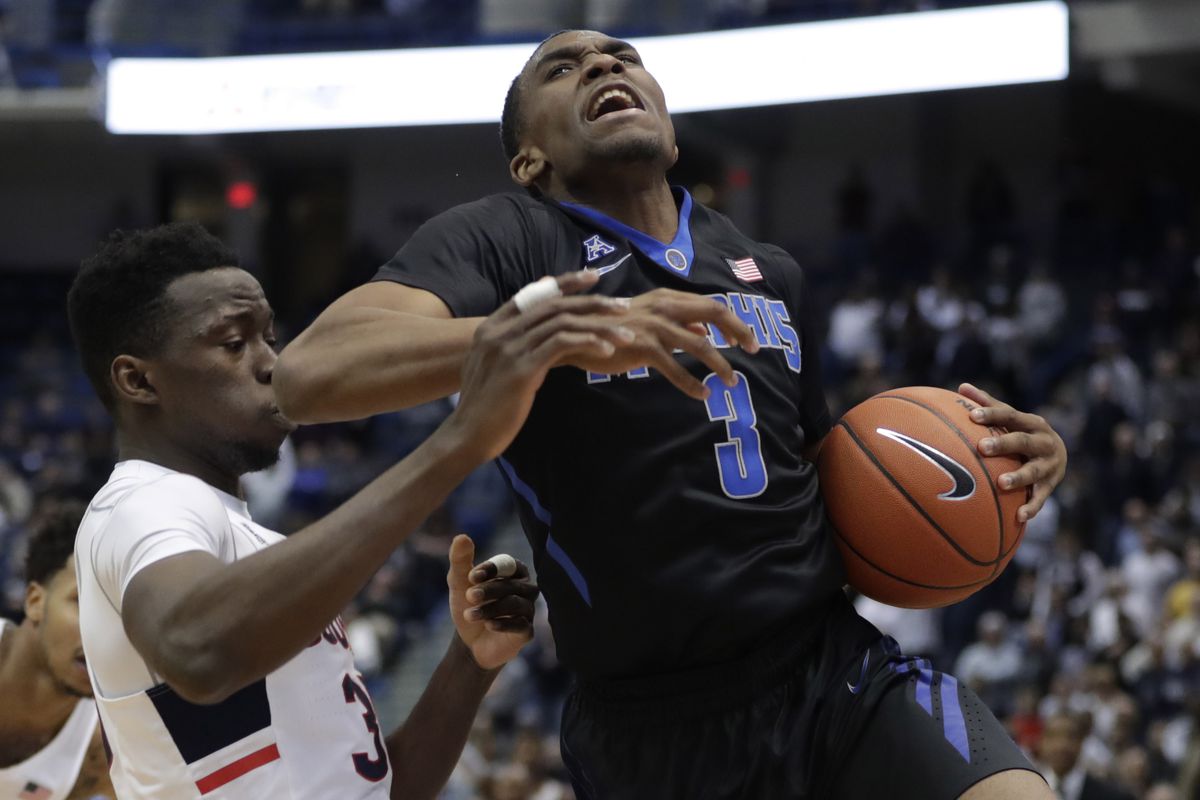 NCAA Basketball: Memphis at Connecticut