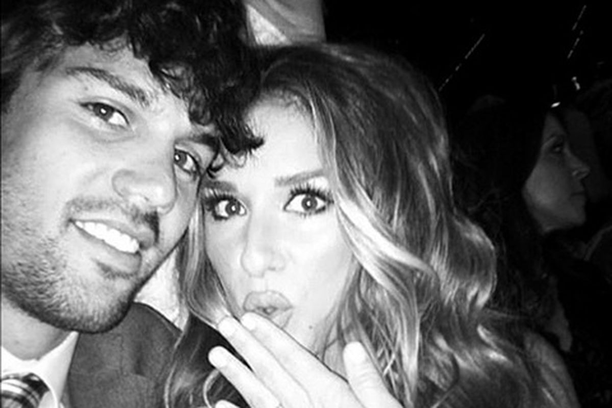 Eric Decker and Jessie Jane will star in their own reality series.